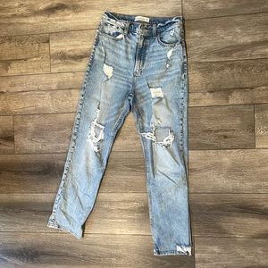 Abercrombie & Fitch Ultra High Rise Ankle straights 6L/28L